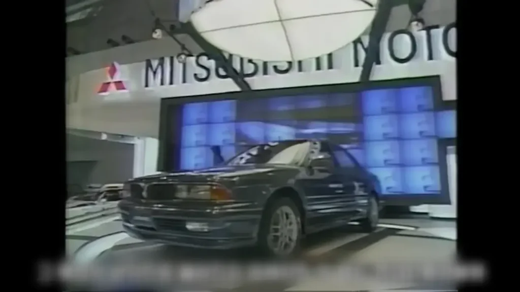 버블경제 시절 일본 컨셉카 수준 이 차가 진짜 35년전 차라고 4 38 screenshot